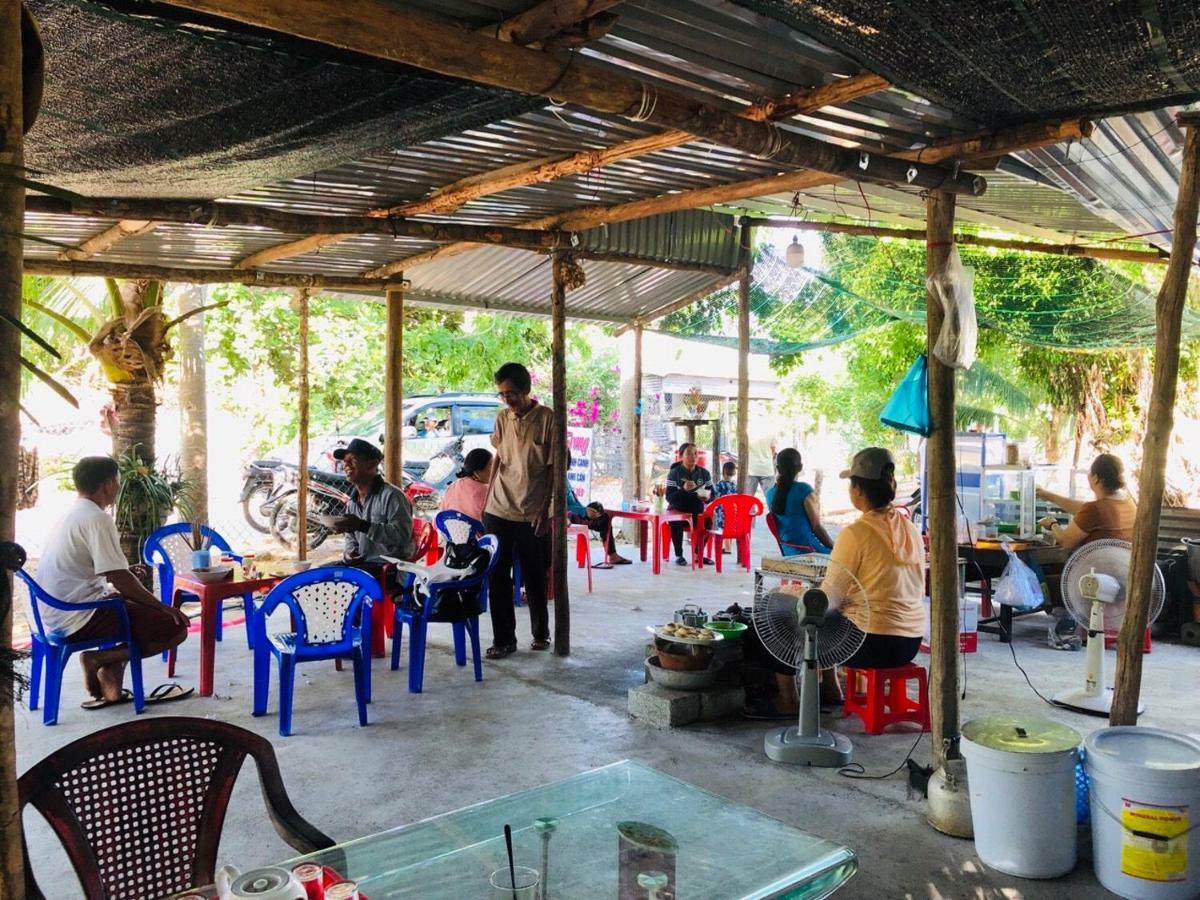 Thanh Nhi Homestay คัมรานห์ ภายนอก รูปภาพ